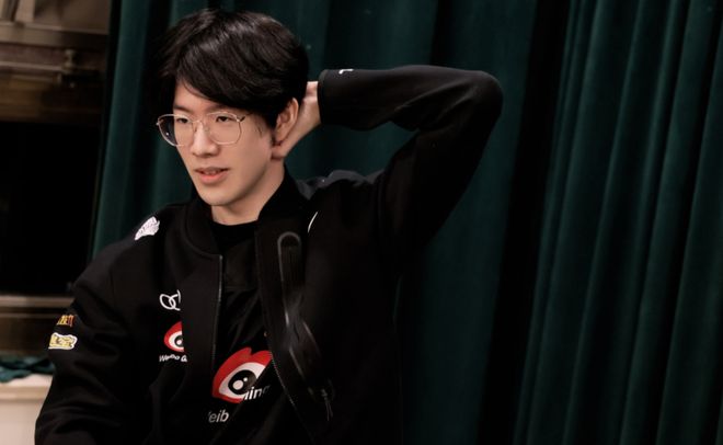 随着赛季进 随着赛季进